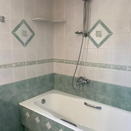 בית כפרי Agrabely Galanado