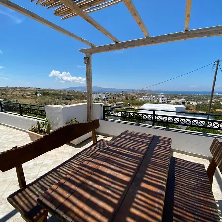 בית כפרי Agrabely